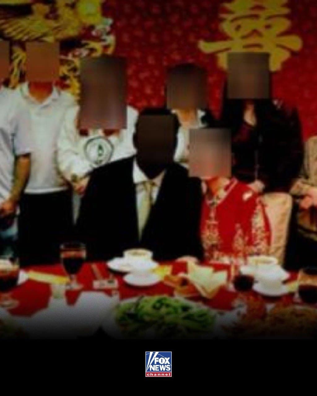 最高可获 10万美元,只为一场假结婚以及获得绿卡的机会。 美国司法部(DOJ)表示,已有 11人被起诉。他们涉嫌经营一个持续了十年的大规模婚姻欺诈网络,将主要…