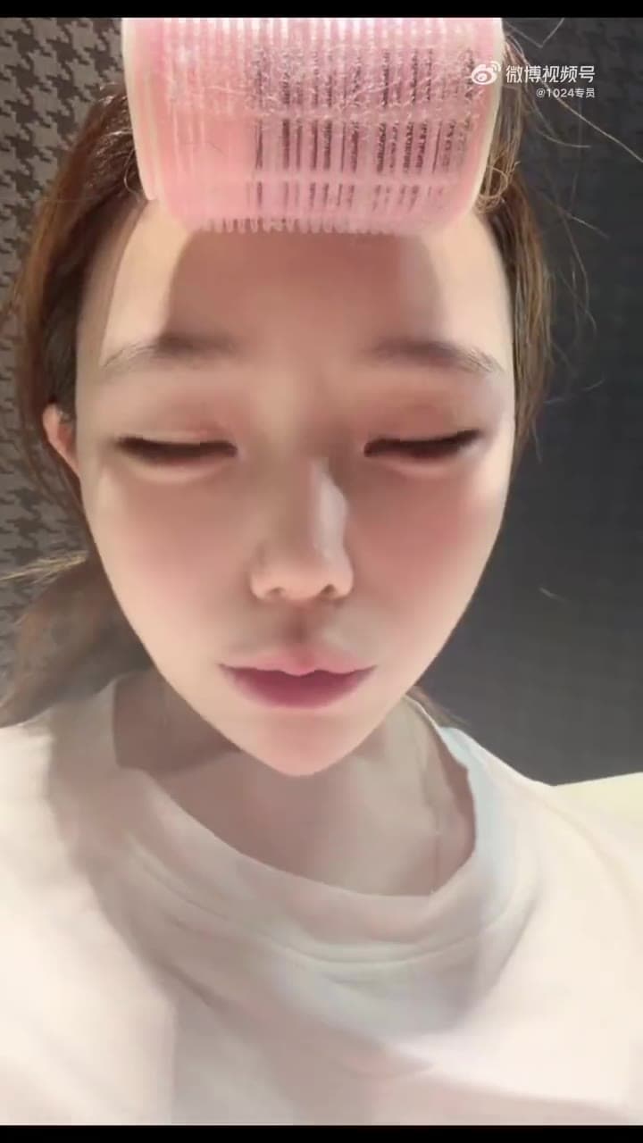 网红吐槽:我来长沙玩打车,直接被司机打了! 网友评论:“我想让人帮忙拿行李但我不说,我让他猜,猜不到我就取消订单浪费他时间”……拧巴的乘客需要一个有耐心的司机…