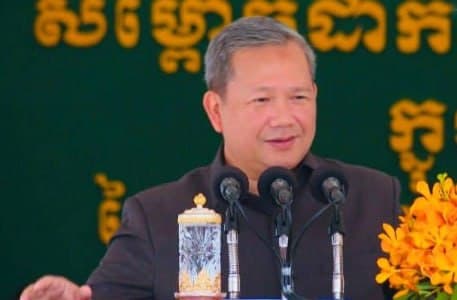 #柬埔寨新闻 柬埔寨重拳整治东北边境黑产!洪玛奈首相下令严打跨境犯罪,从根源挤压灰色经济生存空间 2026年 8月12日消息,柬埔寨首相洪玛奈莅临上丁省基建落…
